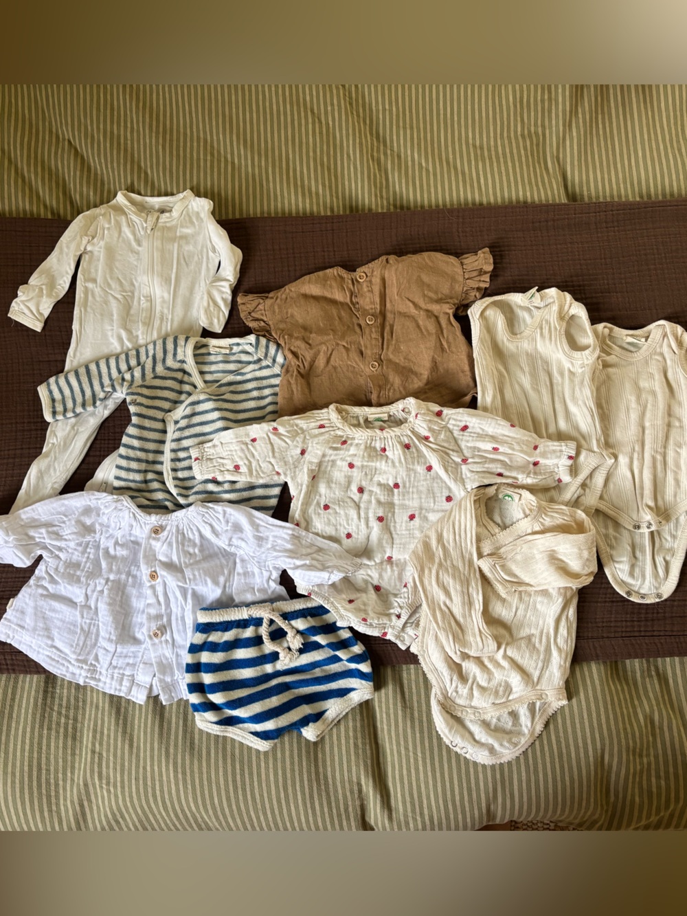 0-3 m Organic Baby Bundle - Nature Baby, Simple Folk, Kyte Baby